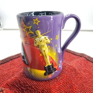 Madame Tussauds Wax Museum Souvenir Mug (C30)
